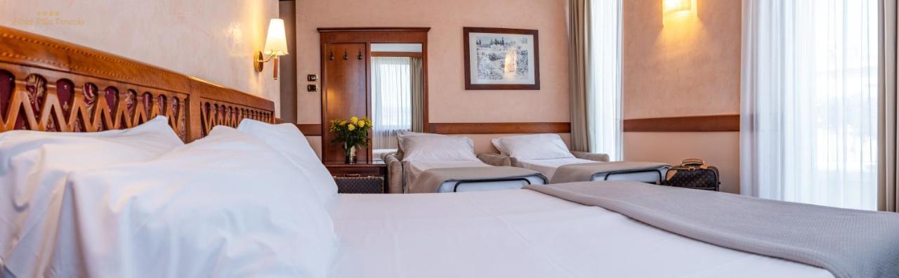 Hotel Villa Venezia Grado Exterior photo